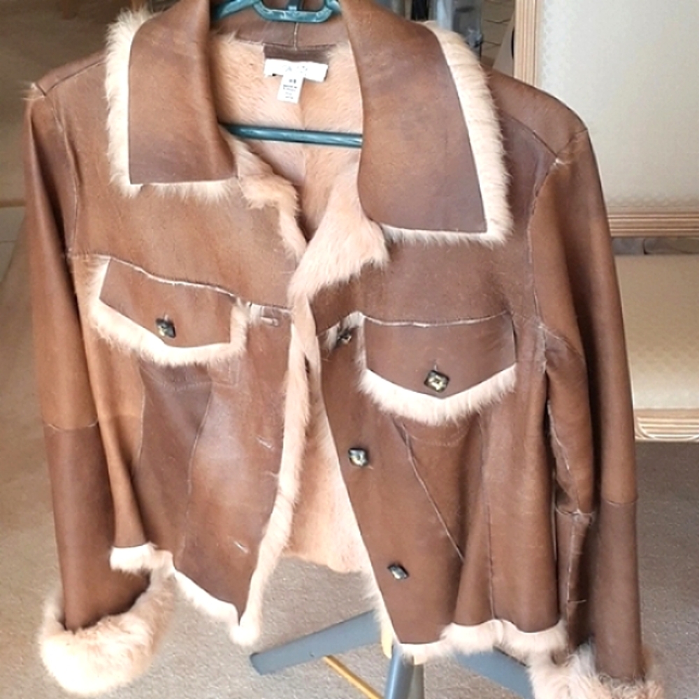 Womens "cache"vintage Leather patch & rabbit fur jacket,NEW, beautiful peice,XS